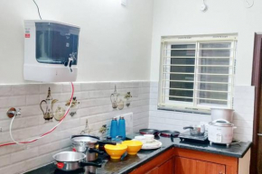 Servostay 2 Bhk Fully Furnished in Hafeezpet #302
